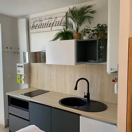 Au Coeur Du Village Lägenhet